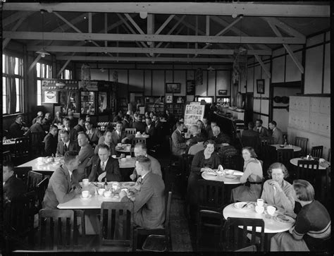 Government Buildings cafeteria, Wellington | Record | DigitalNZ