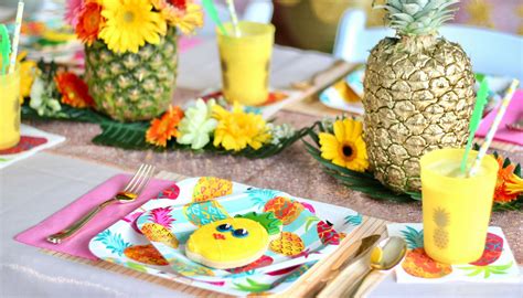 tropical baby shower table Girl Baby Shower Decorations, Table Decorations, Beach Themed Party ...