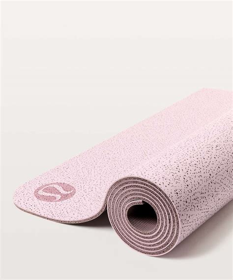 lululemon yoga mats