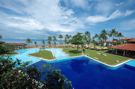 CLUB HOTEL DOLPHIN (KAMMALA, SRI LANKA): 6.363 fotos, comparação de ...