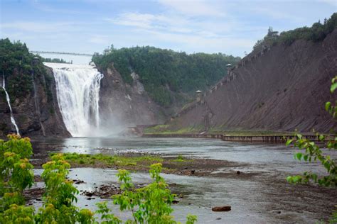 7 amazing facts about Montmorency Falls - Hotel Chateau Laurier Québec