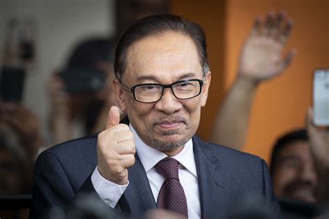 Malaysia's Anwar to make political comeback in by-election