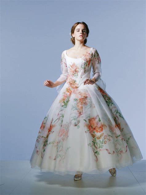 Emma Watson Daily 📸 on Twitter | Belle wedding dresses, Disney wedding dresses, Emma watson style