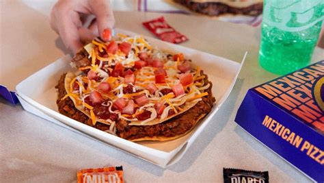 Taco Bell Testing Two New Versions of Mexican Pizza - Nerdist