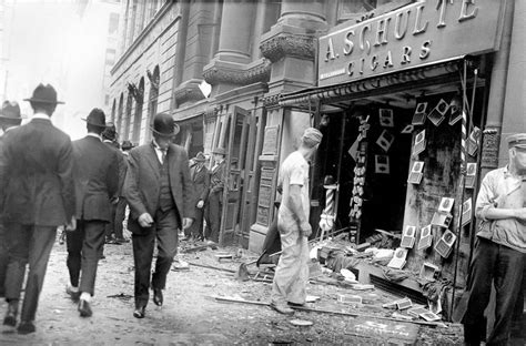 18 Haunting Photographs From the Wall Street Bombing of 1920 ~ Vintage Everyday