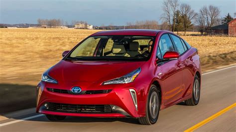 Most Satisfying New Hybrid Cars - Consumer Reports
