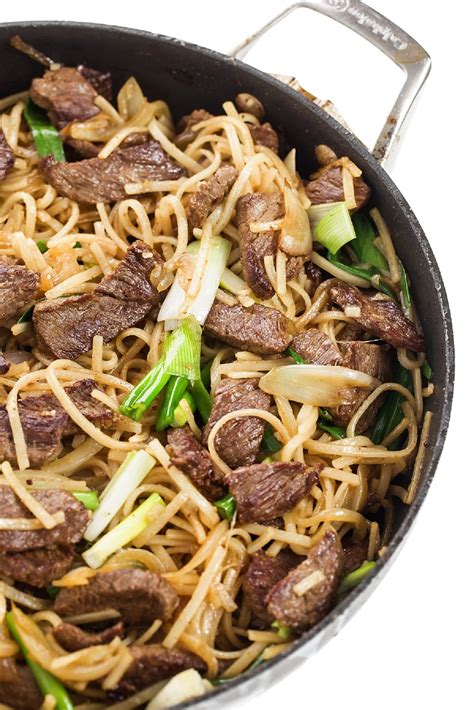 Beef Stir-Fry with Rice Noodles - comidasrusticas.com