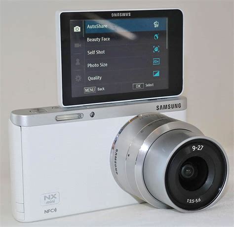 Best Mirrorless Camera With Flip Screen, Samsung NX Mini | Camera with flip screen, Point and ...