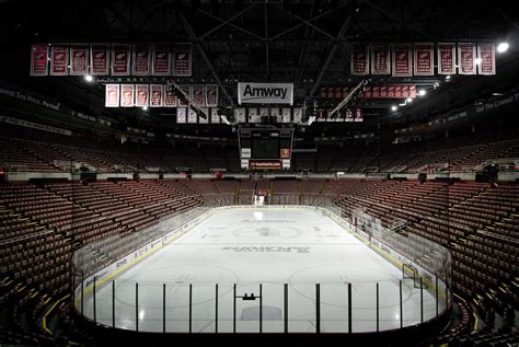 Joe Louis Arena | Empty for the season. | Dmitriy Kostyuchenko | Flickr