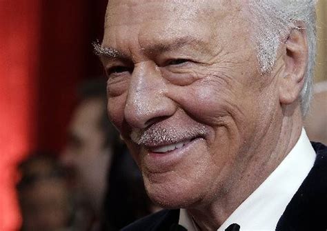 Christopher Plummer wins, Emma Stone shines: more reactions from social media during Oscars 2012 ...