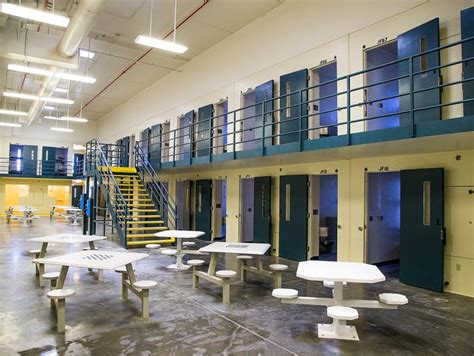 Police: Inmates, staff injured in riot at Eloy correctional center