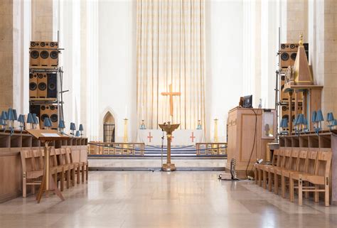 Architectural Photography by Richard Ellis ABIPP | More interiors of Guildford Cathedral