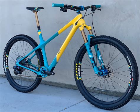 Yeti ARC 35th Anniversary - cblesius's Bike Check - Vital MTB