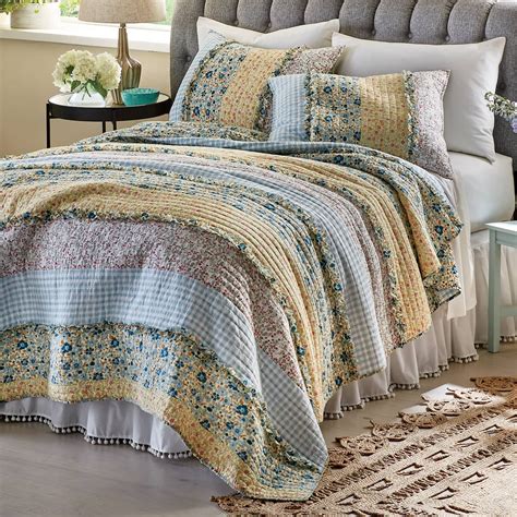 Bluebell Oversized Quilt and Sham | Oversized quilt, King quilt sets ...