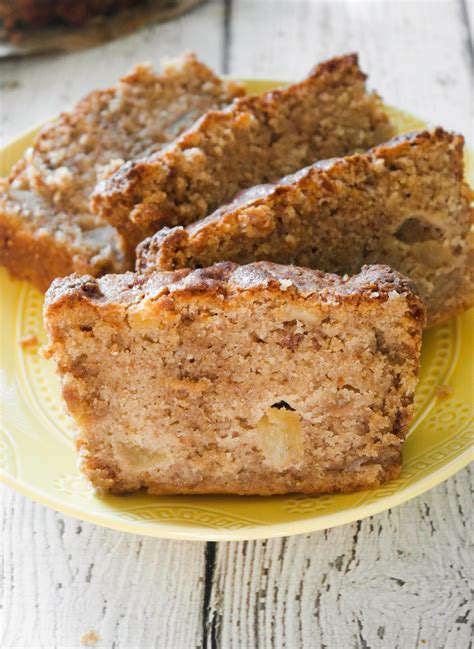 Spiced Apple Bread | Apple bread, Dessert recipes, Dessert for dinner