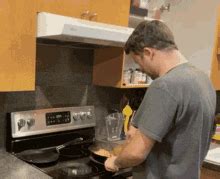 Thestockguy Cooking GIF - Thestockguy Cooking Fail - Discover & Share GIFs