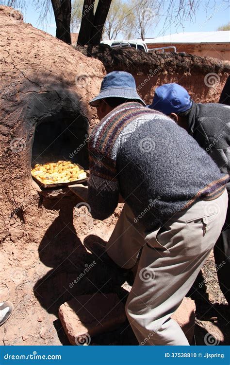 Indian Men Cook in Clay Oven in South America Editorial Image - Image ...