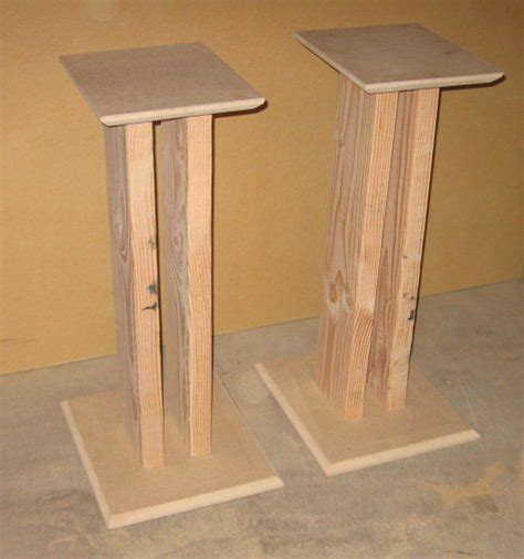 25 Excellent DIY Speaker Stands You Should Duplicate | Wooden speaker ...