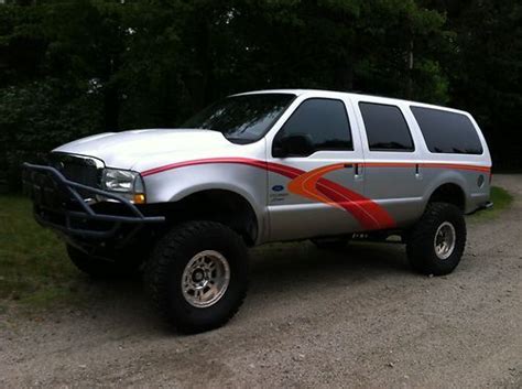 Purchase used 2003 Ford Excursion Lifted 2wd Supercharged V10 in ...