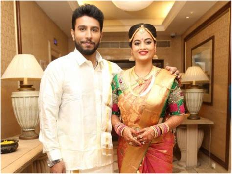 Tamil Actor Shivaji Dev, Actress Suja Varunee Tie The Knot | Entertainment