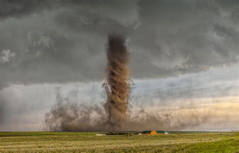 Interesting Photo of the Day: Tornado in Colorado