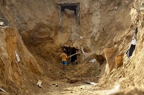 Egypt Destroys Over 500 Tunnels Under Gaza Border