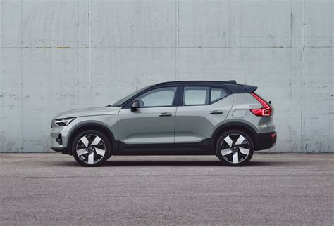 Volvo XC40 Recharge - Interior And Exterior Photos | myEVreview