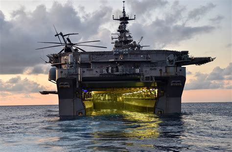 Paul Davis On Crime: USS Iwo Jima Offers Humanitarian Assistance Following Hurricane Irma's ...