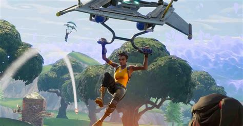 Ranking All Fortnite Gliders, Best To Worst