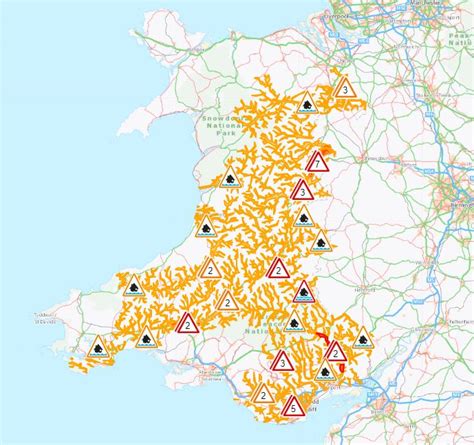 UK flood map: Where warnings are in place as flooding hits England and Wales, and latest weather ...