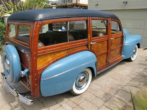 Car auto woodie | Old vintage cars, Woody wagon, Classic cars vintage