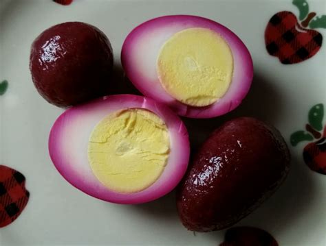 Purple Pickled Eggs Recipe | JAQUO Lifestyle Magazine