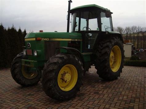 John Deere 4440: Specs, Engine, Transmission, Dimensions