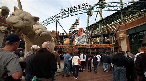 As World Series Begins, Detroit Catches Tigers Fever : NPR