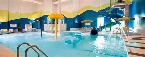 Winnipeg Hotel with Waterslide and Pool | Fairfield Inn & Suites Winnipeg