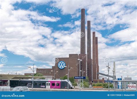 Wolfsburg Volkswagen Factory. Largest Manufacturing Plant in the World ...