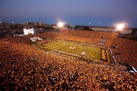 Missouri Homecoming - Business Insider