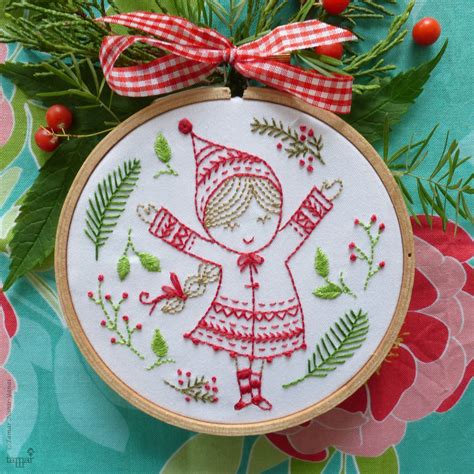 Adorno del bordado bordado de Navidad kit de bordado niña Embroidery Designs, Modern Embroidery ...