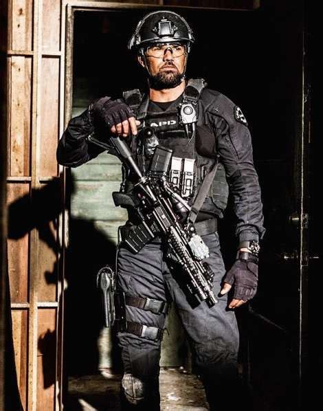 'SWAT': First Look at Shemar Moore in Season 2