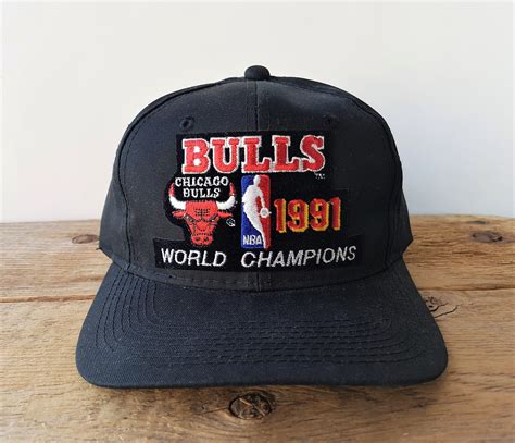 Vintage Chicago BULLS 1991 NBA World Champions Snapback Hat Sports ...