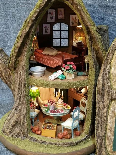 Gnome Tree Stump House, Fairy Tree Houses, Fairy House Diy, Gnome House ...