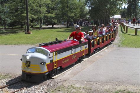 Mini train returns to Calgary’s Bowness Park as part of restoration ...