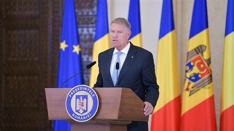 Romania's President talks energy topics in Baku | Romania Insider