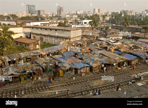 Roofs of slum area of Dhaka Bangladesh Stock Photo - Alamy