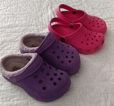 Crocs Fleece Lined Purple Pink Size 8-9 on Mercari | Crocs, Purple ...