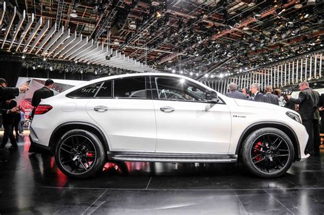 2016 Mercedes-AMG GLE63 S Coupe Debuts in Detroit