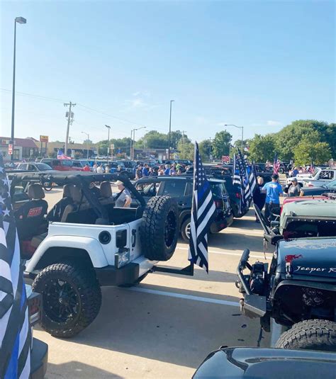 Jeepers Back the Blue – Mustang Times