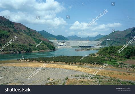 4 Son La Dam Images, Stock Photos & Vectors | Shutterstock