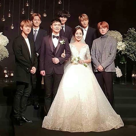 Our babies in Park Yoora's Wedding 😍 #EXO Chanyeol Cute, Exo Xiumin, Park Chanyeol, Exo Chen ...