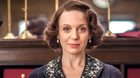 Five Things You Didn't Know About Amanda Abbington